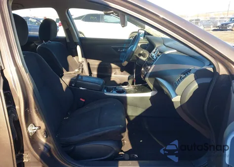 2014 Nissan Altima 2.5 S from USA, damaged, VIN 1N4AL3AP4EN385197